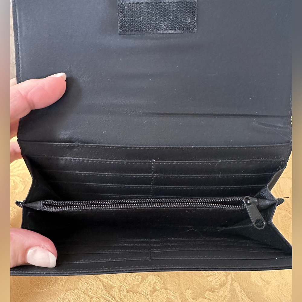 Mickey Mouse Black Nylon Wallet - Picture 11 of 14